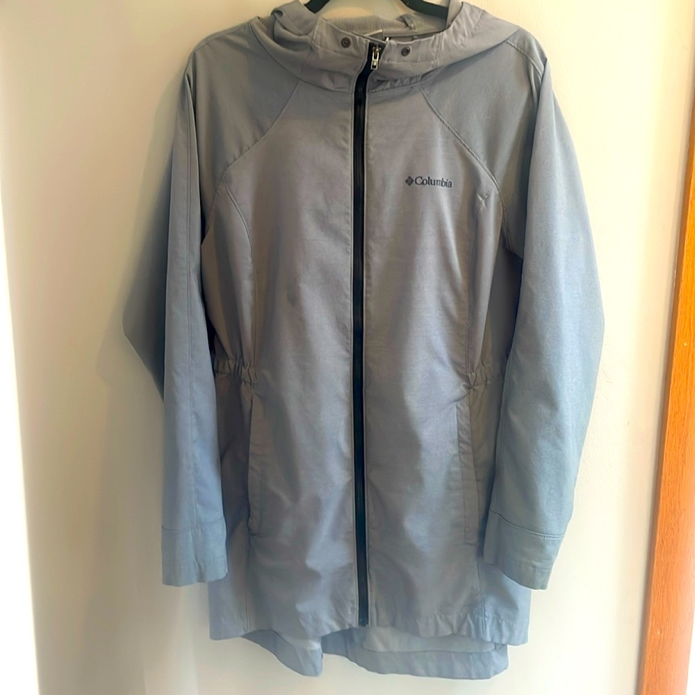 Columbia Lightweight Long Grey Jacket